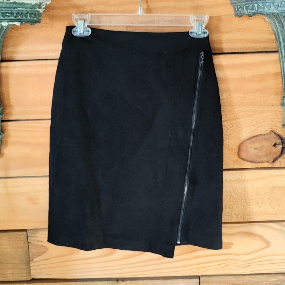 White House Black market skirt - Picture 1 of 7